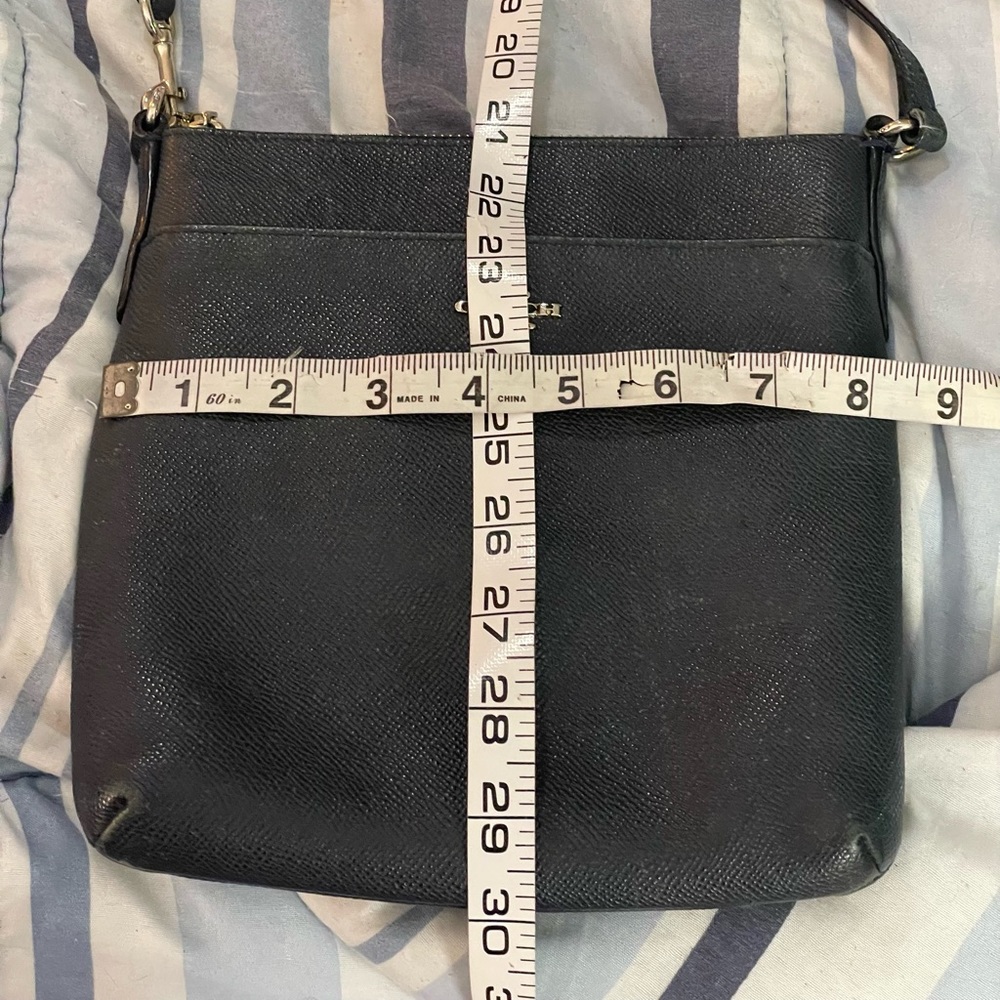 Coach Kitt Messenger Leather Crossbody Bag purse light Black adjustable strap - Picture 14 of 16
